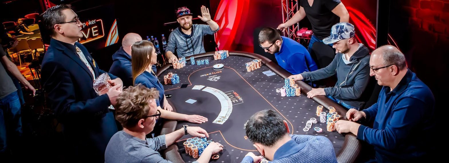 Qu'est-ce qu'un tournoi de poker ?