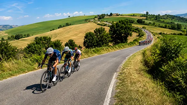 Attaque en course cycliste